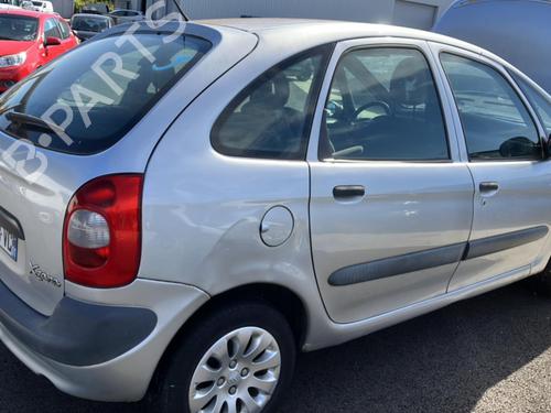 Right taillight CITROËN XSARA PICASSO (N68) 2.0 HDi | BP20956823C35