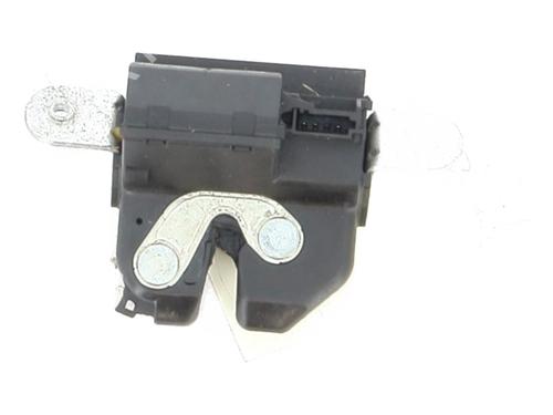 Used Tailgate lock FIAT PUNTO EVO (199_) 1.3 D Multijet (199AXC1A, 199BXC1A, 199AXT1A, 199BXT1A) (75 hp) 30634602
