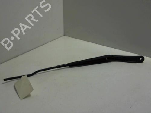 Used Front windshield wiper arm CITROËN DS3 (SA_) 1.4 VTi 95 (95 hp) 20953579