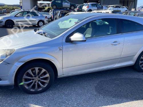 Venstre baglygte OPEL ASTRA H GTC (A04) 1.7 CDTI (L08) | BP20950278C34 