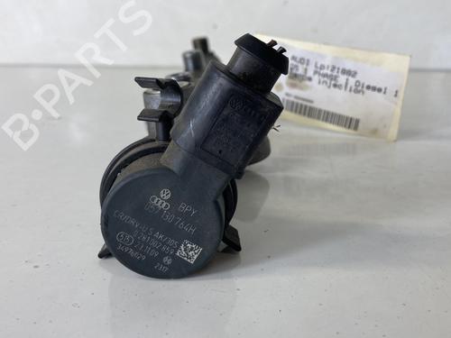 Used Injection rail Injection rail AUDI Q5 (8RB) 3.0 TDI quattro (240 hp) 22028659 22028659