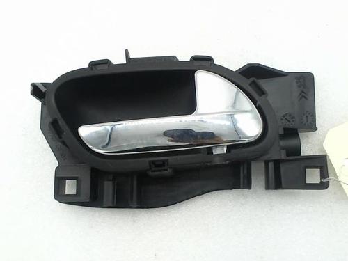 Used Front right interior door handle Front right interior door handle PEUGEOT 5008 (0U_, 0E_) 1.6 HDi (112 hp) 23791785 23791785