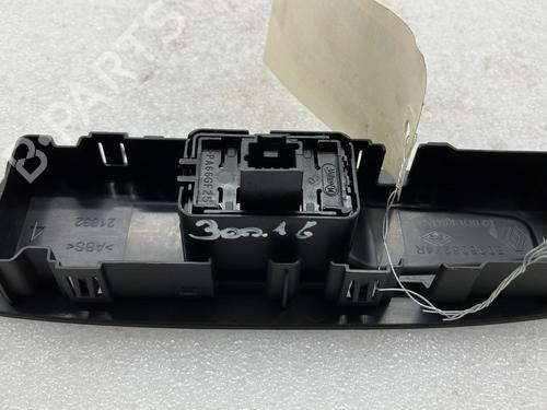 Left rear window switch RENAULT SCÉNIC IV (J9_) 1.3 TCe 140 | BP21067590I29 