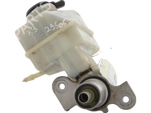 Brake master cylinder BMW X3 (E83) 3.0 d | BP23790814M77 - Image 3