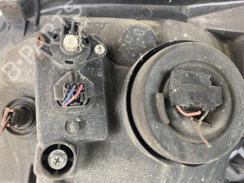 Right headlight NISSAN X-TRAIL I (T30) 2.0 4x4 | BP23901221C29 