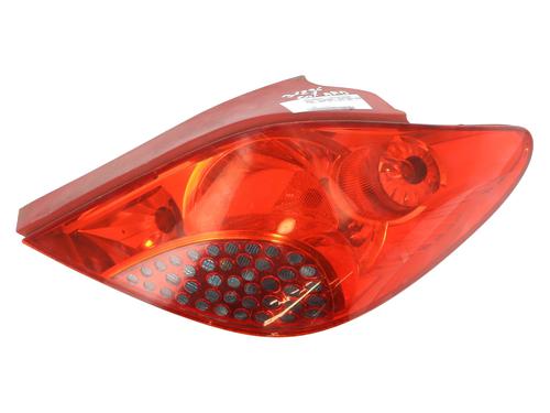 Used Right taillight PEUGEOT 207 (WA_, WC_) 1.6 HDi (90 hp) 28585699