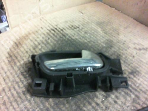 Used Front right interior door handle PEUGEOT 308 I (4A_, 4C_) 1.6 HDi (109 hp) 20949624
