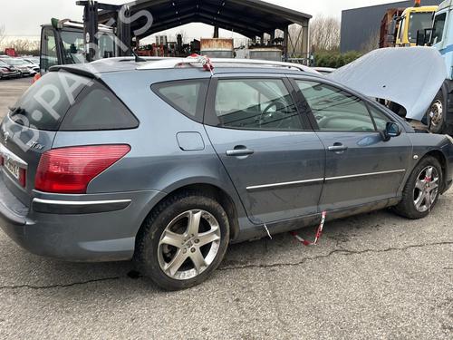 Right front fog light PEUGEOT 407 SW (6E_, 6D_) 2.0 HDi 135 | BP30122530C31