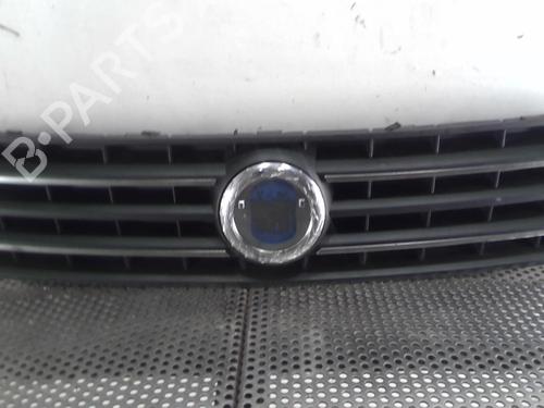 Used Grille Grille 22022462 22022462