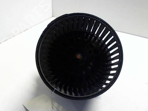 Used Heater blower motor Heater blower motor DACIA SANDERO II TCe 90 (B8M1, B8MA, B8AC) (90 hp) 20947092 20947092