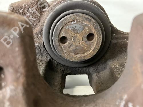 Used Right rear brake caliper Right rear brake caliper RENAULT LAGUNA II (BG0/1_) 1.9 dCi (107 hp) 24816284 24816284
