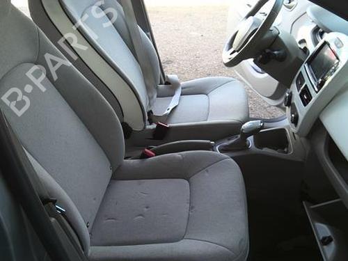 Used Right front seat Right front seat RENAULT ZOE (BFM_) ZOE (92 hp) 22025379 22025379
