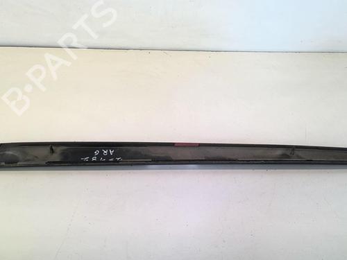 Used Door moulding trim Door moulding trim NISSAN NOTE (E11, NE11) 1.4 (88 hp) 20955612 20955612