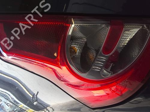 Used Left taillight DACIA SANDERO 1.4 (BS0C, BS0A, BS0G, BS1F, BS0E) (75 hp) 27266092