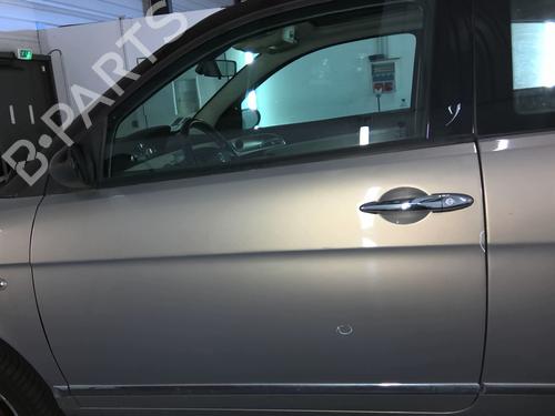 Used Left front door Left front door LANCIA YPSILON (843_) 1.3 D Multijet (843.AXE11, 843.AXE1A) (90 hp) 33741300 33741300