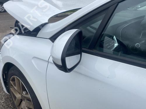 Used Left mirror RENAULT CLIO V (B7_) 1.5 Blue dCi 85 (B7AG) (86 hp) 29209468