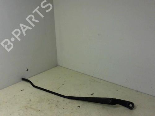Used Front windshield wiper arm VW PASSAT B5 (3B2) 1.9 TDI (110 hp) 20973523