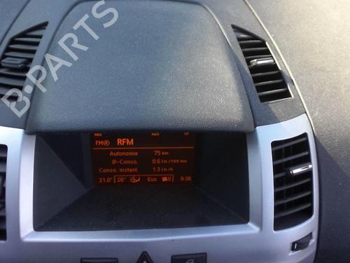 Used Air vent OPEL ZAFIRA / ZAFIRA FAMILY B (A05) 1.9 CDTI (M75) (120 hp) 22021638