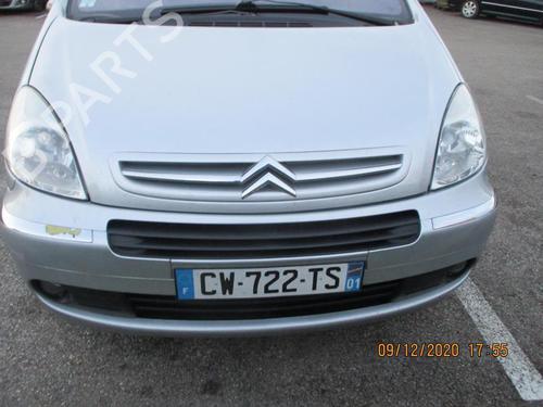Right headlight CITROËN XSARA PICASSO (N68) 1.6 HDi | BP24471522C29 