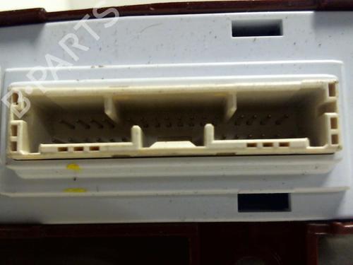 Used Switch Switch HYUNDAI i30 (PDE, PD, PDEN) 1.6 CRDi (110 hp) 22022949 22022949