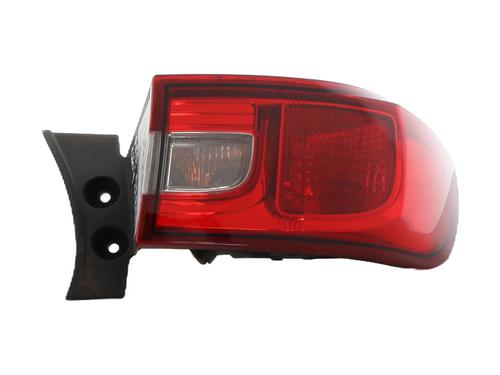 right-taillight-renault-clio-iv-bh_-2012-2013-2014-2015-2016-2017-2018-2019-2020-2021-33285890 main image