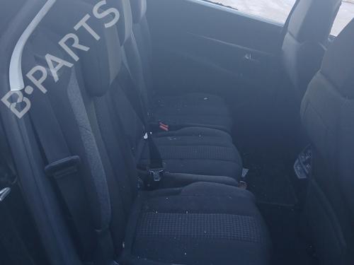 Sedile posteriore PEUGEOT 5008 II (MC_, MJ_, MR_, M4_) 1.6 BlueHDi 120 (MCBHZH, MCBHZW) (120 hp) 32003236