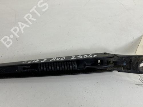 Front windshield wiper arm RENAULT CLIO III (BR0/1, CR0/1) 1.5 dCi (C/BR0G, C/BR1G) | BP27570555C143 