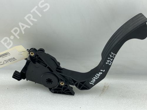 Used Pedal Pedal DACIA SANDERO II 1.0 SCe 75 (B8JC, B8JD, B8NC) (73 hp) 22026738 22026738