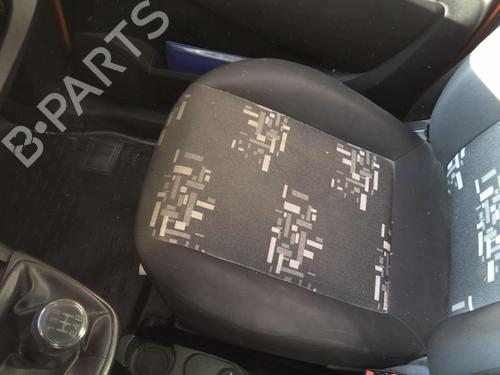 Used Right front seat FIAT FIORINO Box Body/MPV (225_) 1.3 D Multijet (225BXD1A, 225BXB1A, 225BXB11) (75 hp) 23889882