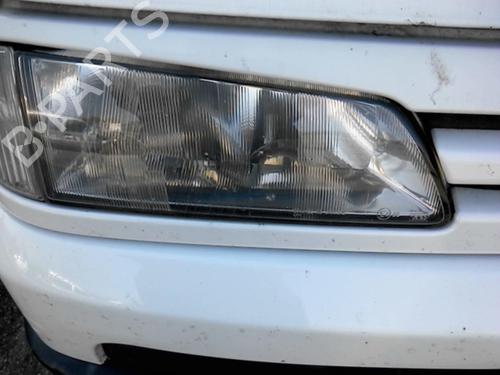 Used Right headlight Right headlight PEUGEOT 806 (221) 2.1 td 12V (109 hp) 20942198 20942198
