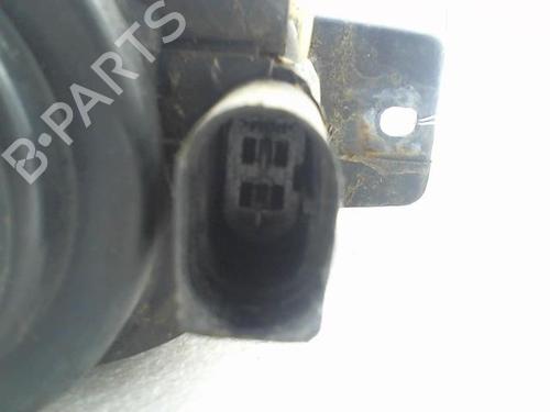 Used Right front fog light Right front fog light SEAT LEON (1M1) 1.9 TDI (150 hp) 20940424 20940424