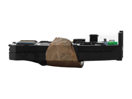 Used Fuse box Fuse box PEUGEOT 308 I (4A_, 4C_) 1.6 HDi (109 hp) 31586486 31586486