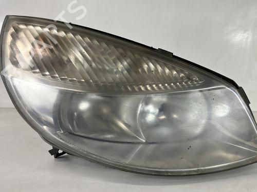 Used Right headlight Right headlight RENAULT SCÉNIC II (JM0/1_) 1.9 dCi (JM0G, JM12, JM1G, JM2C) (120 hp) 27570444 27570444