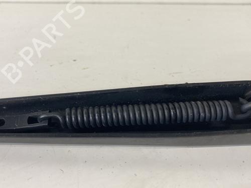 Front windshield wiper arm PEUGEOT 2008 I (CU_) 1.2 THP 130 / PureTech 130 | BP23790527C143 