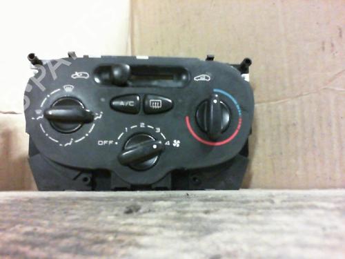 Used Climate control PEUGEOT 206 Hatchback (2A/C) 1.9 D (69 hp) 20973916