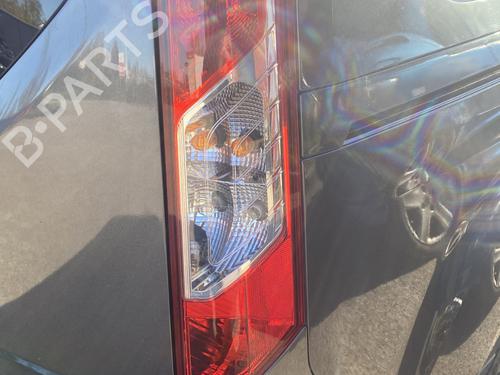 Used Right taillight Right taillight FORD TOURNEO CONNECT / GRAND TOURNEO CONNECT V408 MPV 1.5 TDCi (120 hp) 30122674 30122674