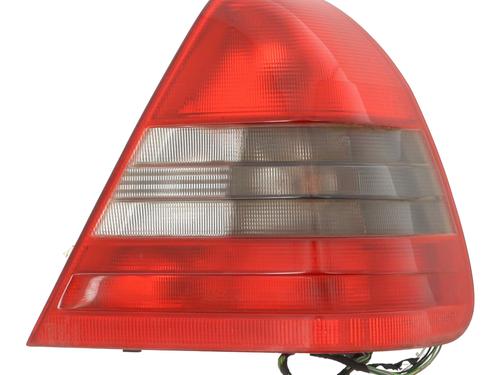 Used Right taillight MERCEDES-BENZ C-CLASS (W202) C 220 D (202.121) (95 hp) 20938279