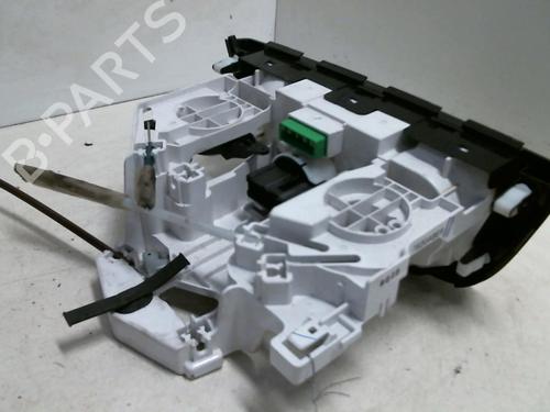 AC-Styringsenhed/Manøvreenhed MITSUBISHI MIRAGE / SPACE STAR VI Hatchback (A0_A) 1.2 (A03A) (80 hp) 20939712
