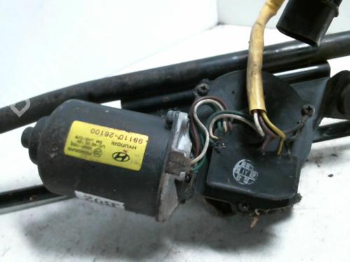 Used Front wiper motor Front wiper motor HYUNDAI SANTA FÉ I (SM) 2.0 CRDi 4x4 (113 hp) 20969730 20969730