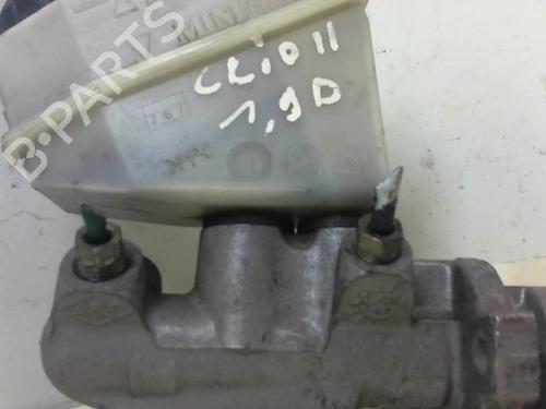Used Brake master cylinder Brake master cylinder RENAULT CLIO II Hatchback Van (SB0/1/2_) 1.9 D (SB0R) (54 hp) 20955466 20955466