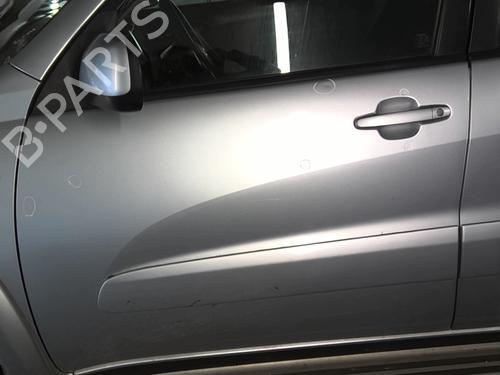 Porta anteriore sinistra TOYOTA RAV 4 II (_A2_) 2.0 D 4WD (CLA20_, CLA21_, CLA20R, CLA21R) (116 hp) 32343954