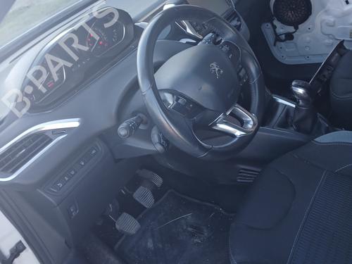 Used Dashboard PEUGEOT 208 I (CA_, CC_) 1.6 HDi (92 hp) 31927354
