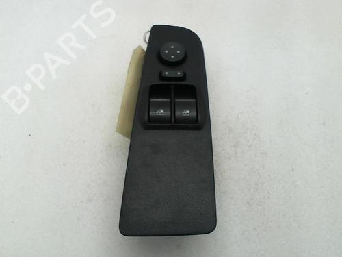 Used Left front window switch FIAT GRANDE PUNTO (199_) 1.2 (65 hp) 20956738