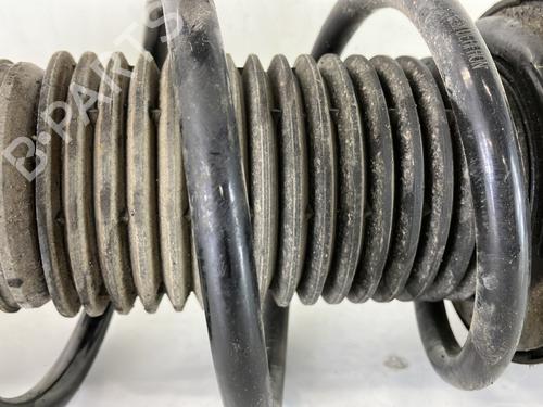 Used Left front shock absorber Left front shock absorber VW GOLF VII (5G1, BQ1, BE1, BE2) 1.6 TDI (115 hp) 23790632 23790632