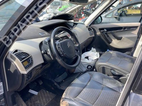 Left headlight CITROËN C4 Picasso I MPV (UD_) 2.0 HDi 138 | BP25289849C28 