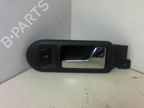 Høyre foran invendig håndtak VW GOLF IV (1J1) 1.9 TDI (90 hp) 20948780