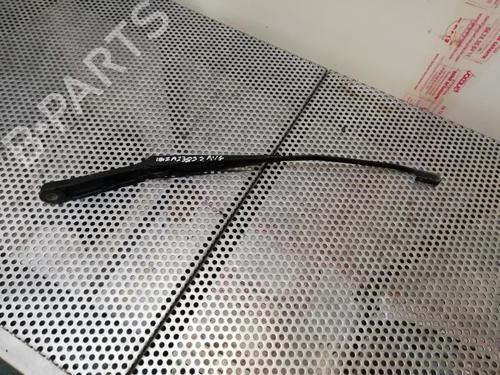 Used Front windshield wiper arm SEAT IBIZA III (6L1) 1.9 SDI (64 hp) 20946673