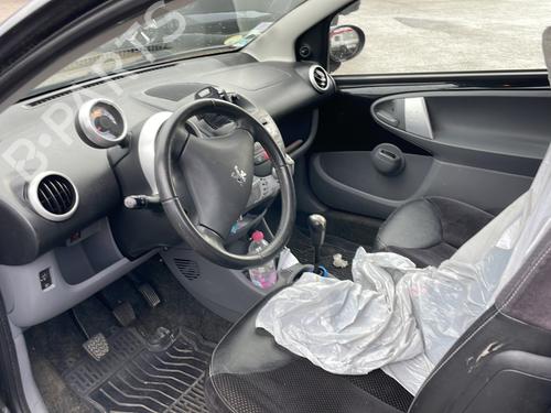 Right headlight PEUGEOT 107 (PM_, PN_) 1.0 | BP23792180C29