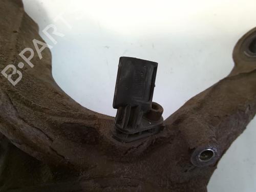 Used Left front steering knuckle VW GOLF VI (5K1) 1.6 TDI (105 hp) 20944386