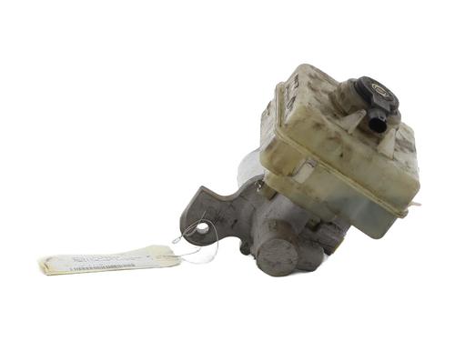 brake-master-cylinder-bmw-5-e60-2001-2002-2003-2004-2005-2006-2007-2008-2009-2010-32709281 main image